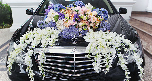 Trang trí hoa phòng cưới, hoa xe đám cưới cô dâu